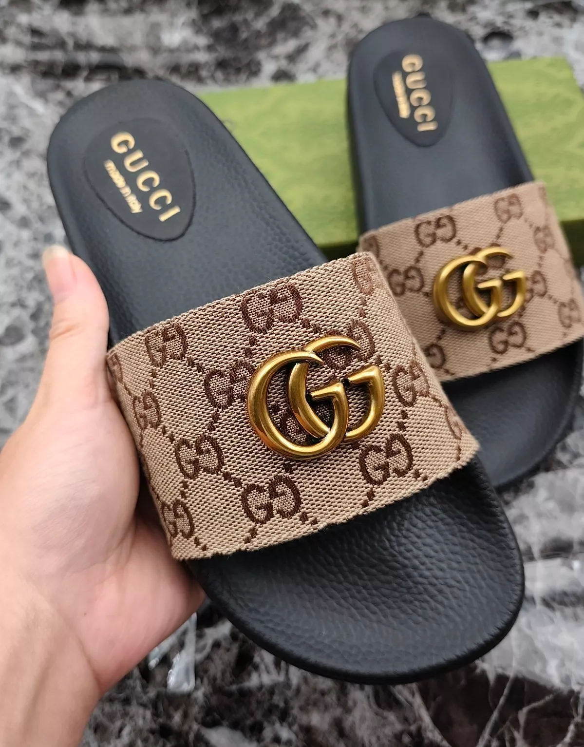 gucci chaussons pour homme s_12a2a102